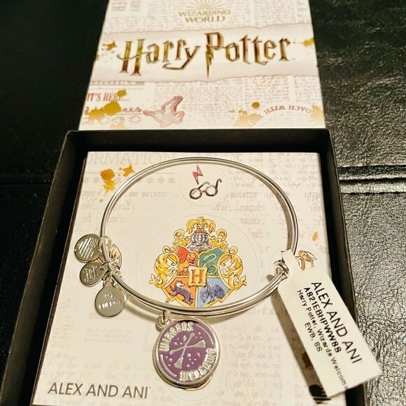 NWT Alex and Ani Harry Potter Bracelet - Picture 1 of 4
